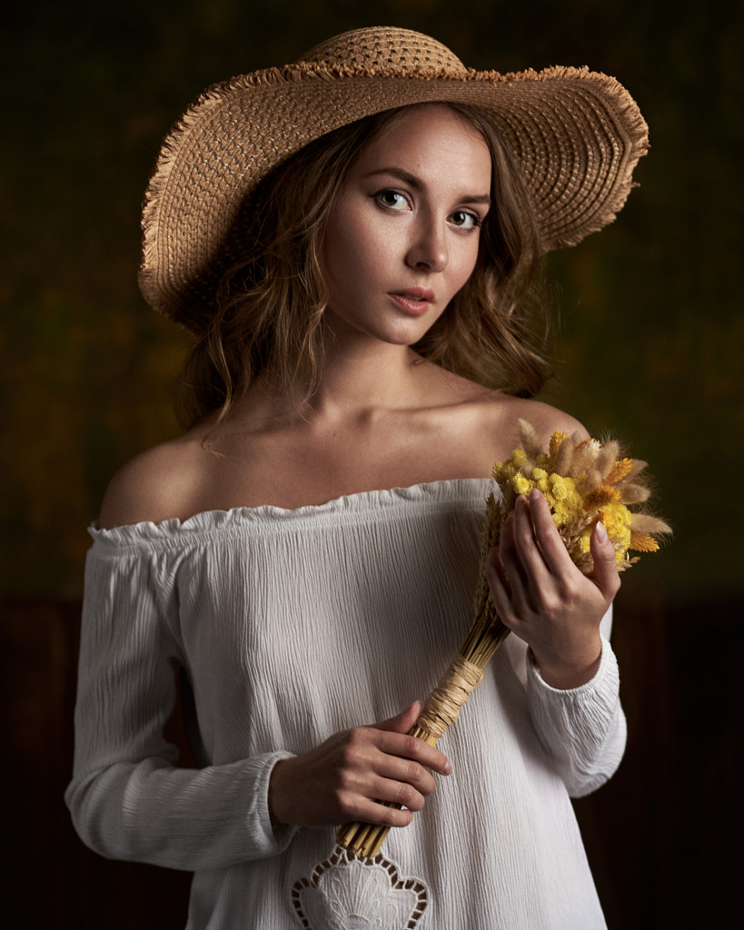 Portrait of Katya by Max Pyzhik on 500px.com