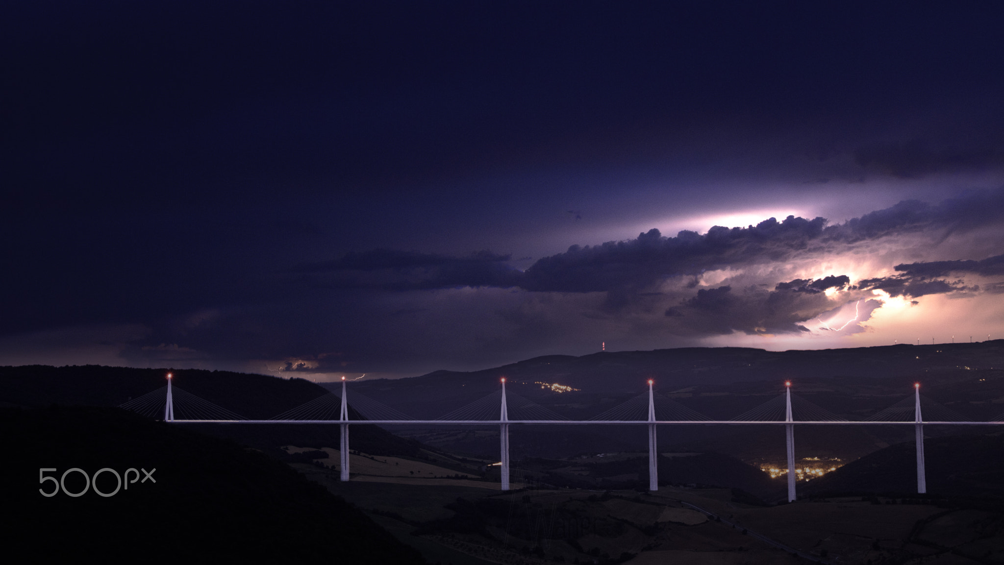 Millau Lightning