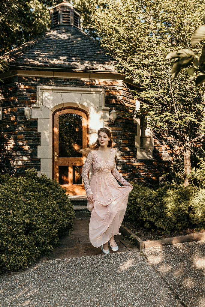 Caucasian American Woman for Bridal Shoot by Jason Hampden on 500px.com