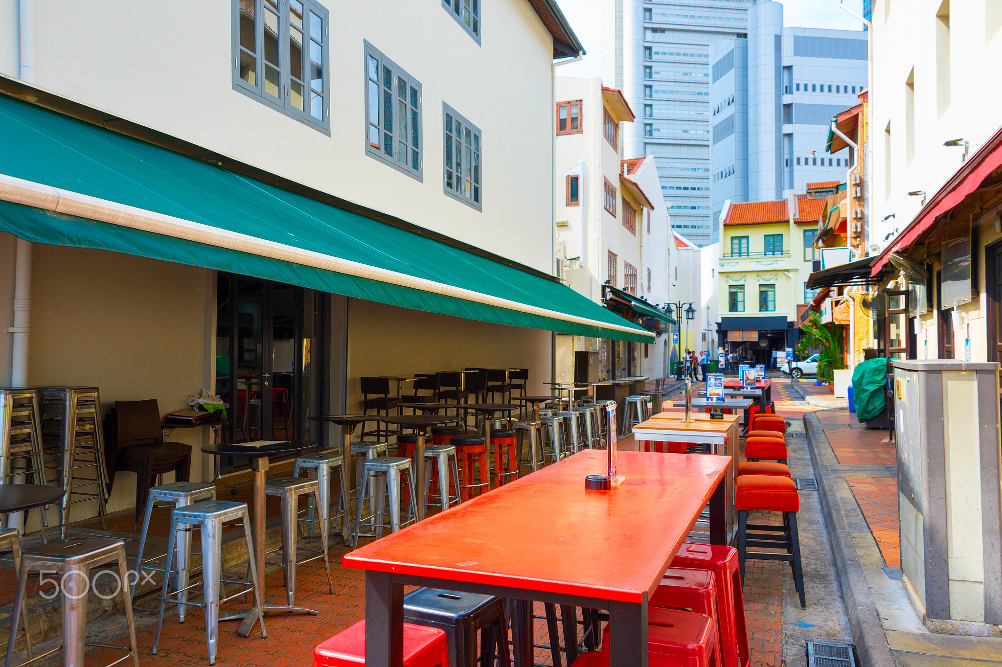 Empty table street restaurant Singapore