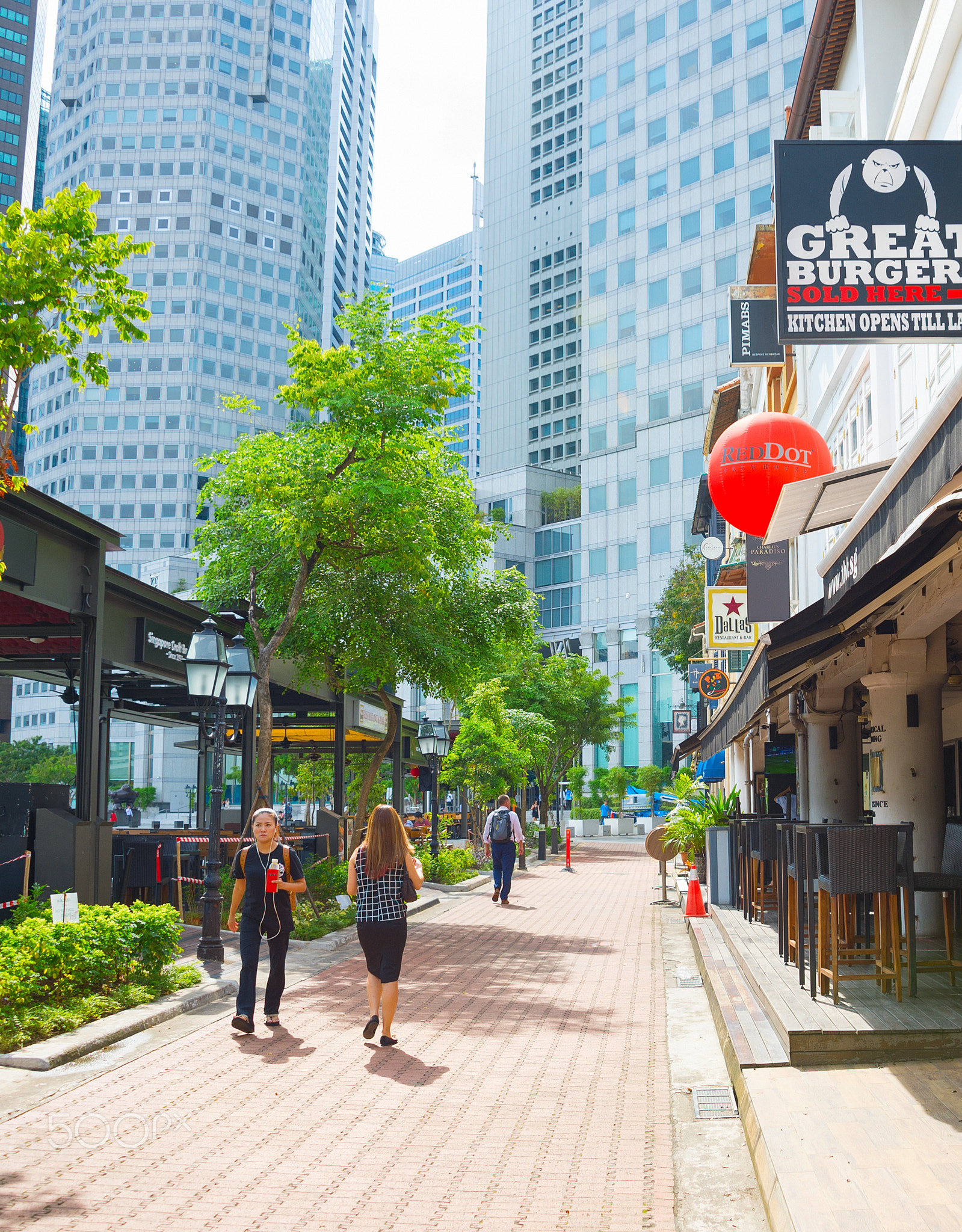 Boat Quay restaurant street Singapore