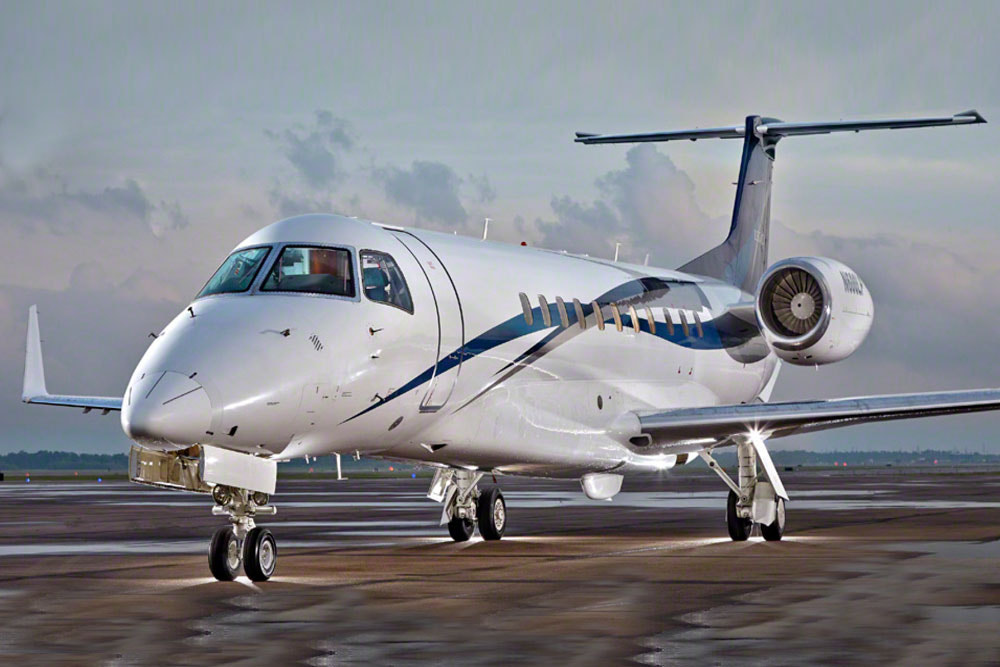 Luxury Private Jet Charter Service - Leviate Air G