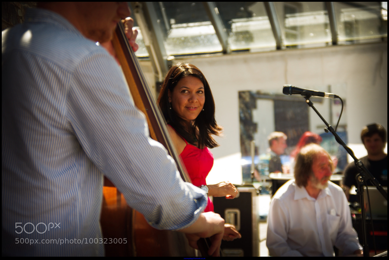 Pentax K-5 sample photo. Looe music photography