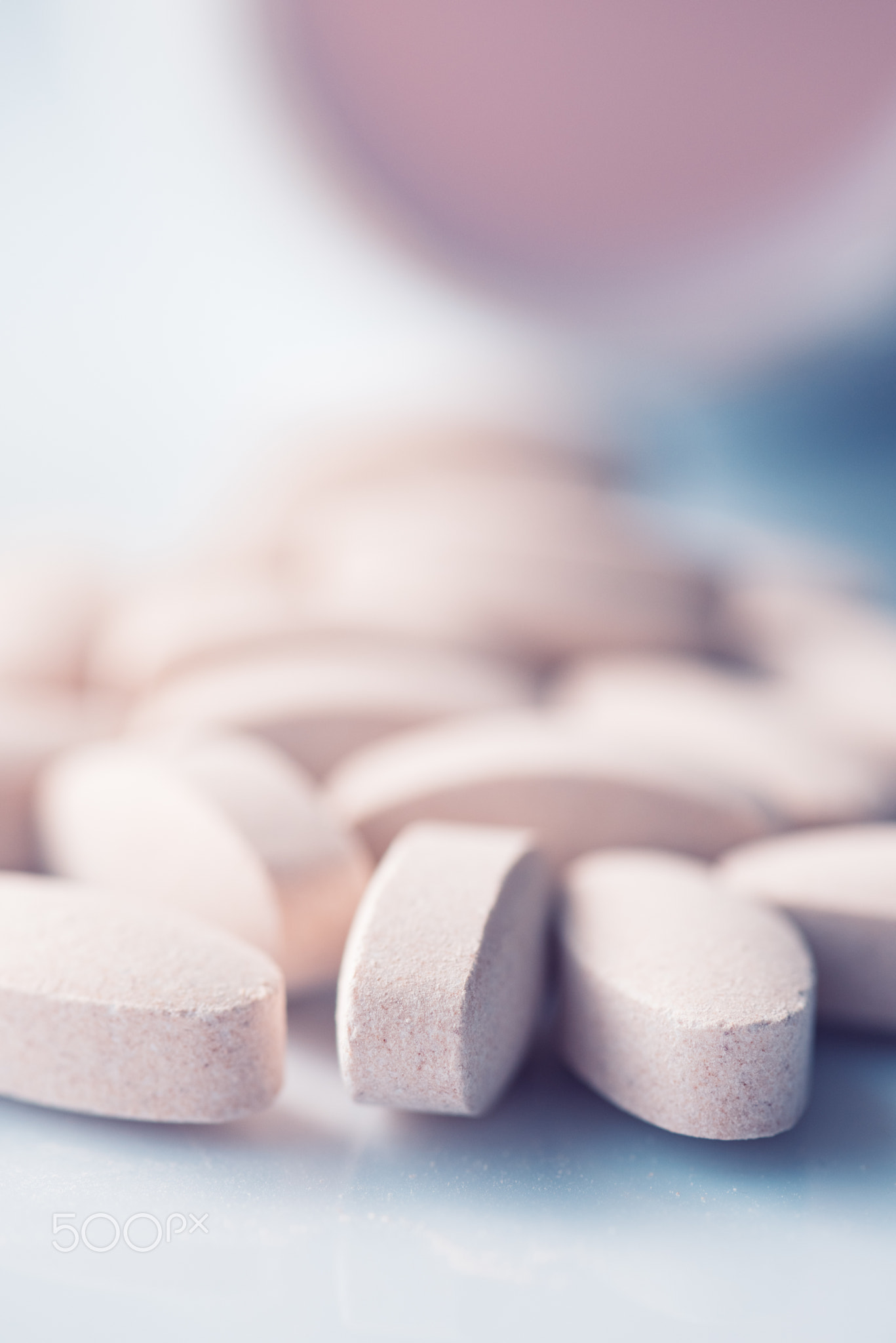 Vitamin supplement pills
