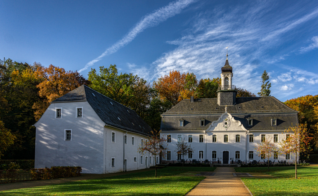 herrenhaus by dirk derbaum on 500px.com