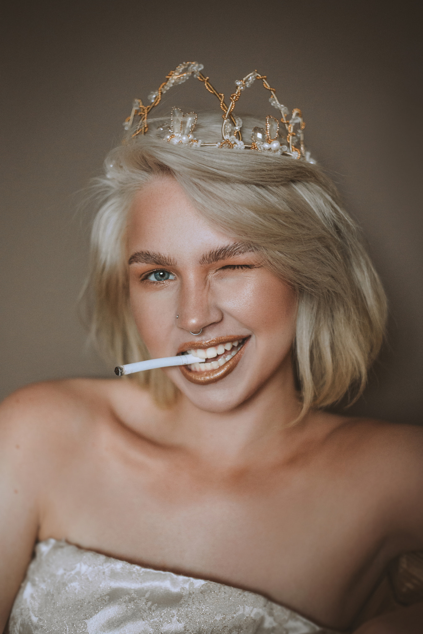 Smoking Queen