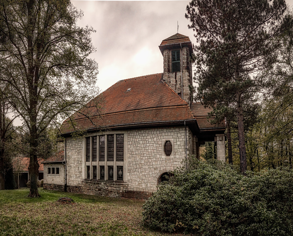 kirche graupa  by dirk derbaum on 500px.com