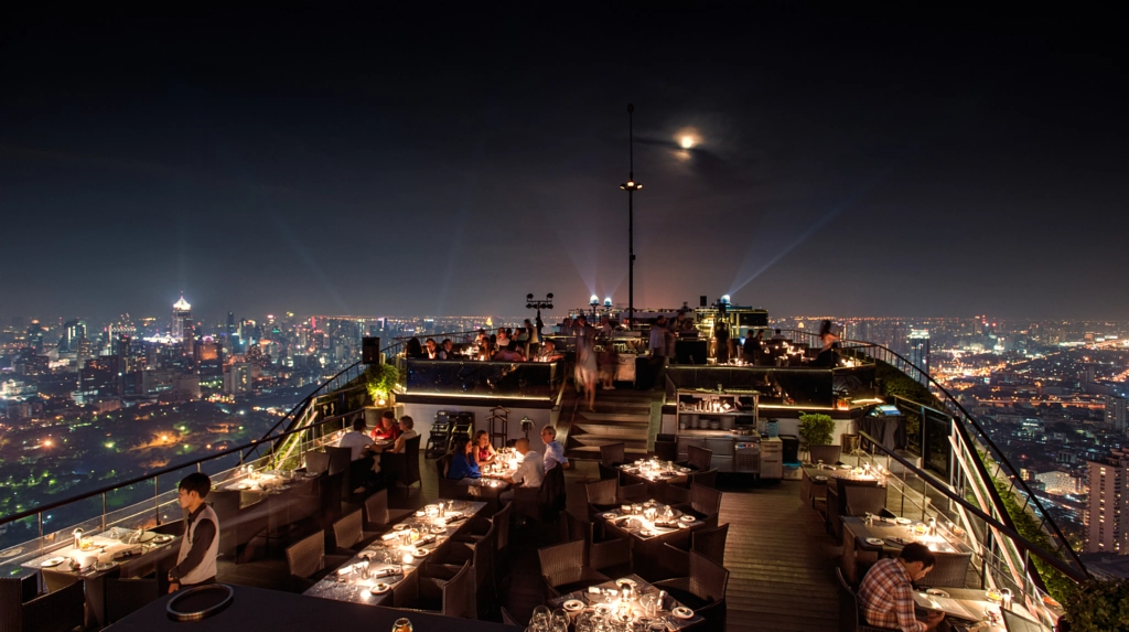 The Moon Bar by Dean Wright on 500px.com