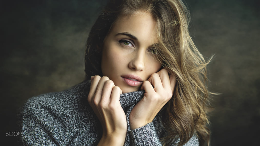 Simona