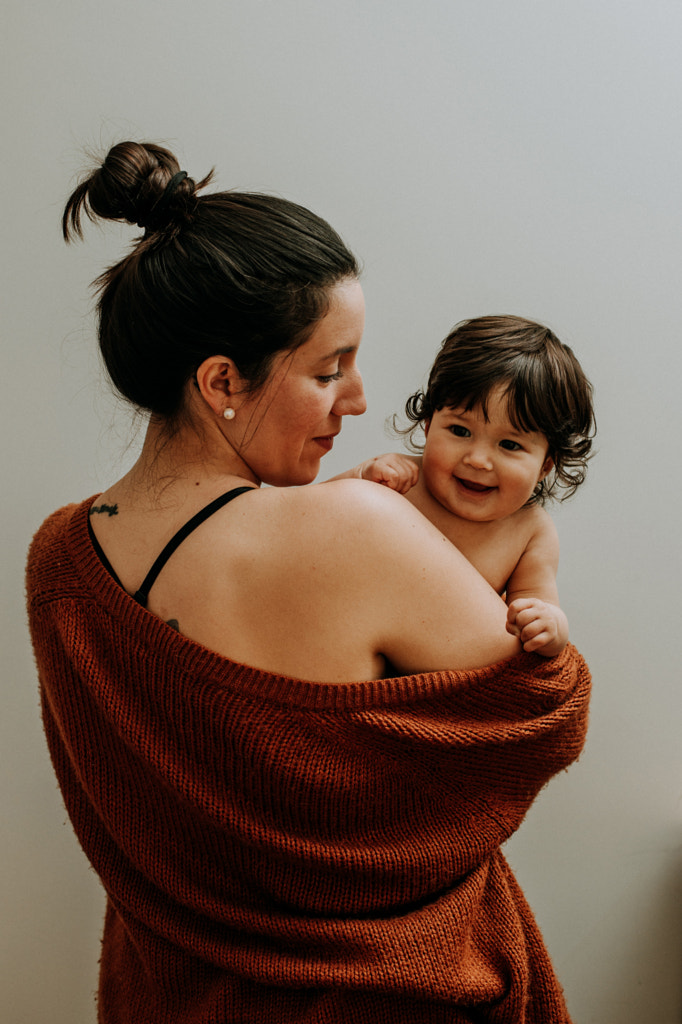 Mom and daughter portraits by Adriana Samanez on 500px.com