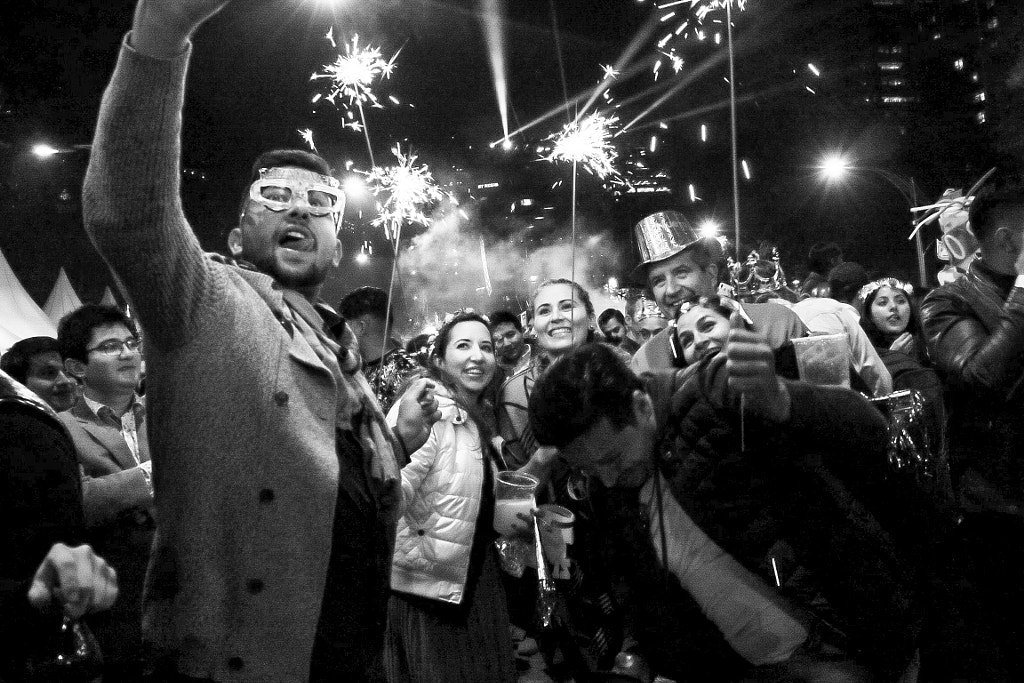 Año nuevo (2020) sobre paseo de la reforma en la Ciudad de México by Fluorescent Space Foto on 500px.com