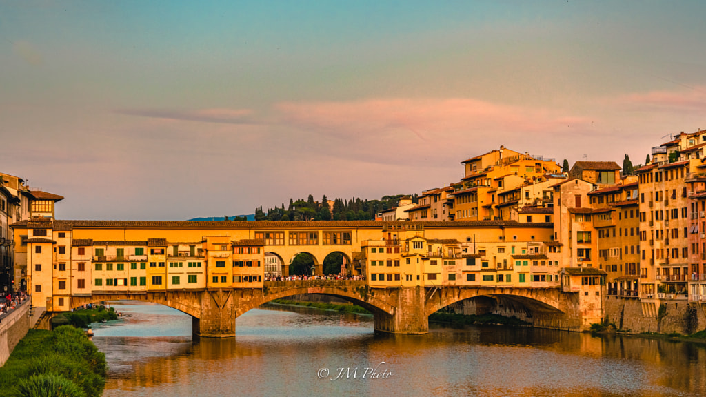 Ponte Vecchio by Javi Martinez on 500px.com