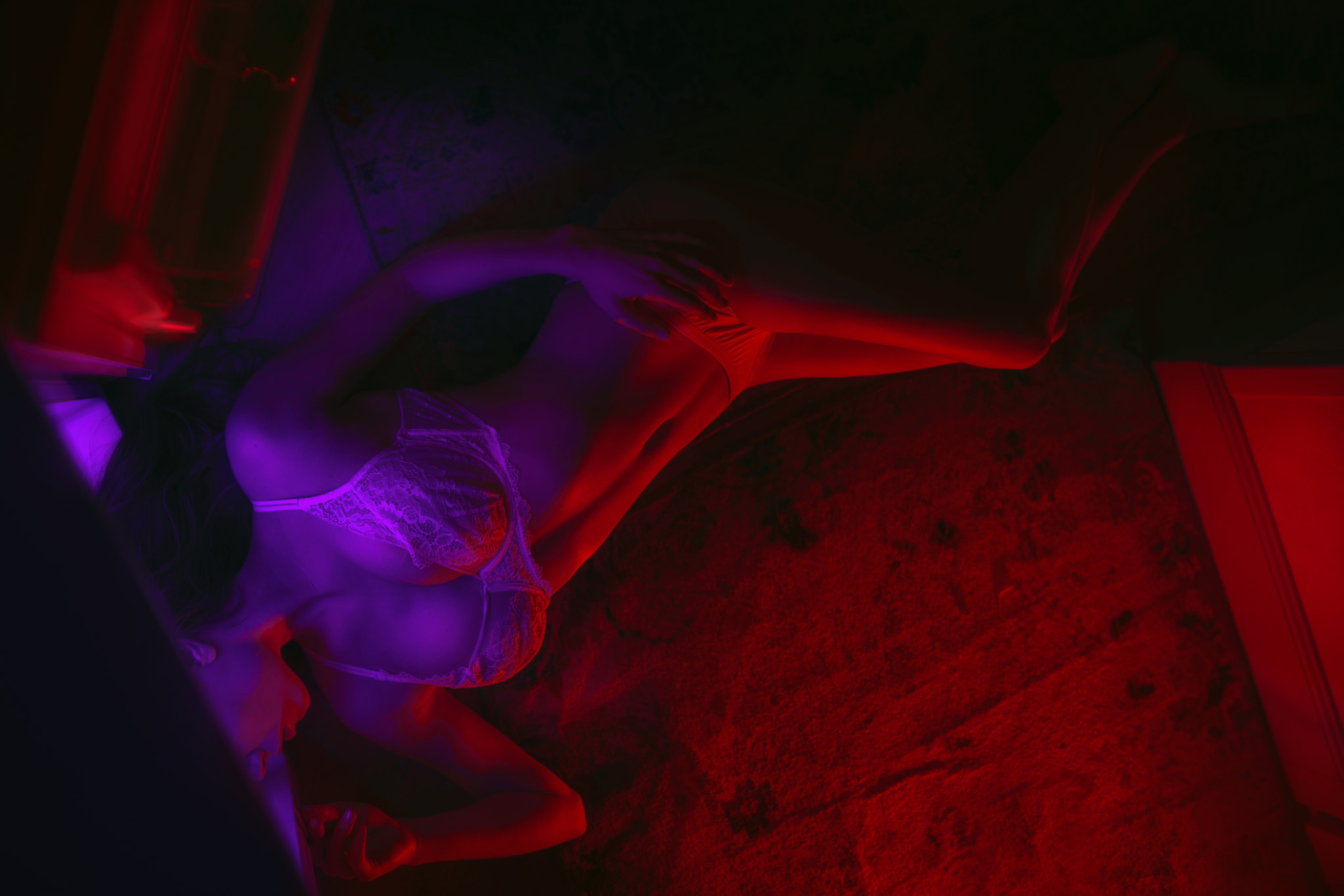 NIGHT REFRIGERATOR

<p>” style=”max-width:450px;float:right;padding:10px 0px 10px 10px;border:0px;”></p>
<p><h3>Введение</h3>
</p>
<p>Медицинские отходы представляют собой особую категорию отходов, требующую специального подхода к хранению и утилизации. Неправильное обращение с такими отходами может привести к серьезным последствиям для здоровья человека и окружающей среды. В связи с этим, разработка и внедрение специализированного оборудования для хранения медицинских отходов становится крайне важной задачей.</p>
<p><h3>Особенности холодильника 502м-02</h3>
</p>
<p>Холодильник для медицинских отходов модели 502м-02 представляет собой современное оборудование, разработанное с учетом всех требований безопасности и эффективности. Его габариты (600х625х1450 мм) позволяют оптимально разместить его в различных медицинских учреждениях, включая больницы, клиники и лаборатории.</p>
<p>Одной из ключевых особенностей этого холодильника является его способность поддерживать стабильную температуру, необходимую для хранения медицинских отходов. Это особенно важно для предотвращения размножения бактерий и вирусов, которые могут представлять угрозу для здоровья персонала и пациентов.</p>
<p><h3>Безопасность и надежность</h3>
</p>
<p>Безопасность является главным приоритетом при разработке холодильника 502м-02. Оборудование оснащено специальными замками и системами блокировки, предотвращающими несанкционированный доступ к отходам. Это особенно важно в условиях высокой нагрузки и интенсивного использования оборудования в медицинских учреждениях.</p>
<p>Кроме того, холодильник оборудован системой сигнализации, которая оповещает персонал о любых изменениях в работе оборудования, таких как сбои в системе охлаждения или попытки взлома. Это позволяет оперативно реагировать на любые нештатные ситуации и предотвращать возможные аварии.</p>
<p><h3>Эффективность и удобство использования</h3>
</p>
<p>Холодильник 502м-02 также отличается высокой эффективностью и удобством использования. Его конструкция позволяет легко и быстро загружать и разгружать отходы, что значительно упрощает процесс их хранения и транспортировки. Кроме того, оборудование оснащено удобными ручками и колесами, что облегчает его перемещение по территории медицинского учреждения.</p>
<p><h3>Экологическая безопасность</h3>
</p>
<p>Важной особенностью холодильника 502м-02 является его экологическая безопасность. Оборудование разработано с использованием материалов, которые не наносят вреда окружающей среде. Кроме того, система охлаждения холодильника работает на основе экологически чистых хладагентов, что минимизирует негативное воздействие на окр<a href=