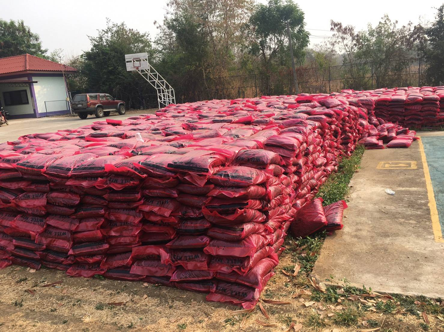 v2?sig=4fc740bff9d87a89aa918c5a47913b4cdcc960c9fdca047e474449629bc435e8