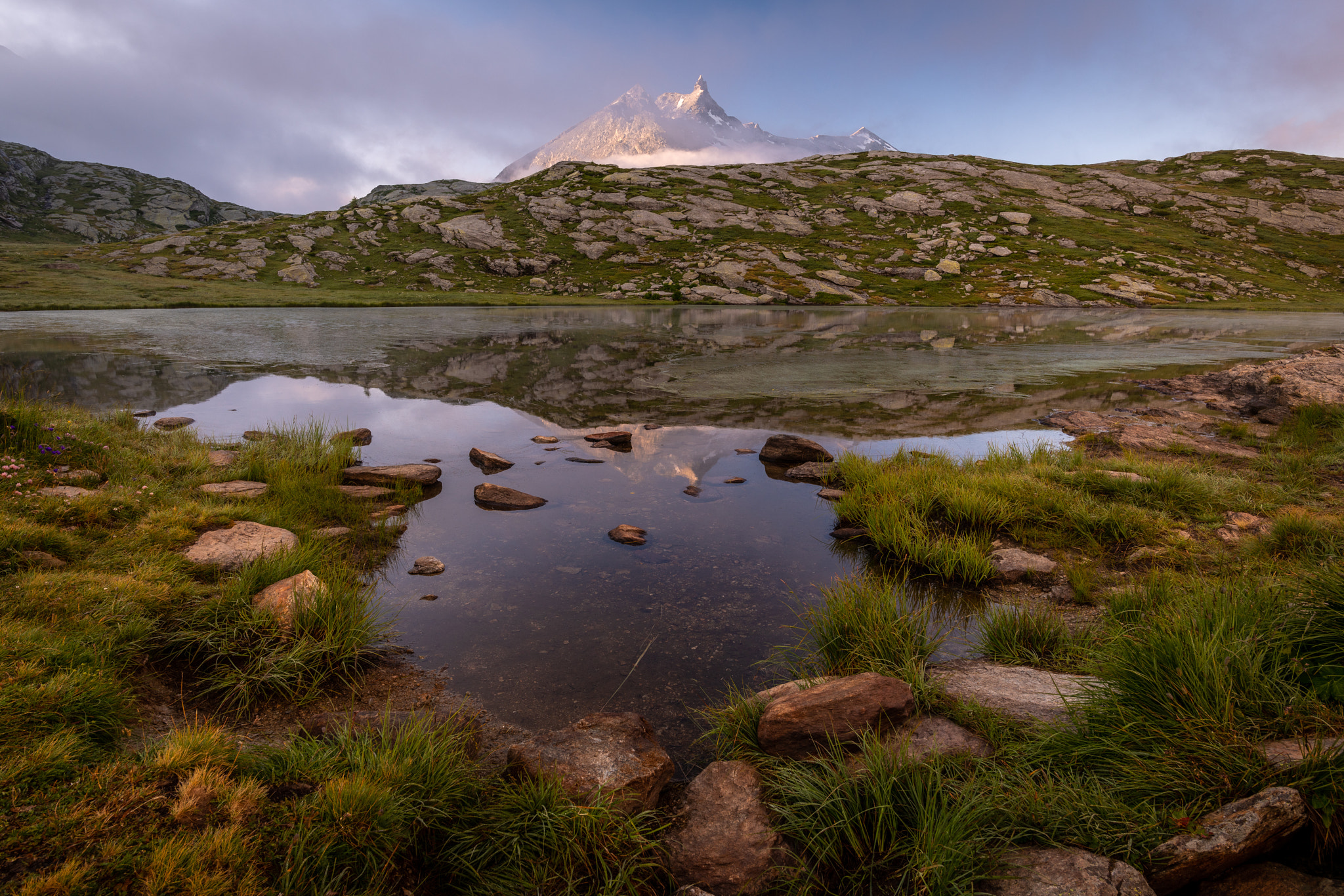 v2?sig=bec128d11930b1d71abf37ec48cbffff477a375f905e6cccc38e4cab2819712d