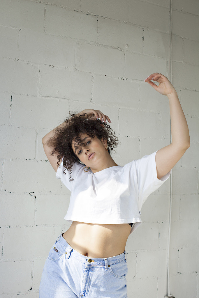 A confident young woman in a studio, Basma Hakem by Samantha Pierre on 500px.com