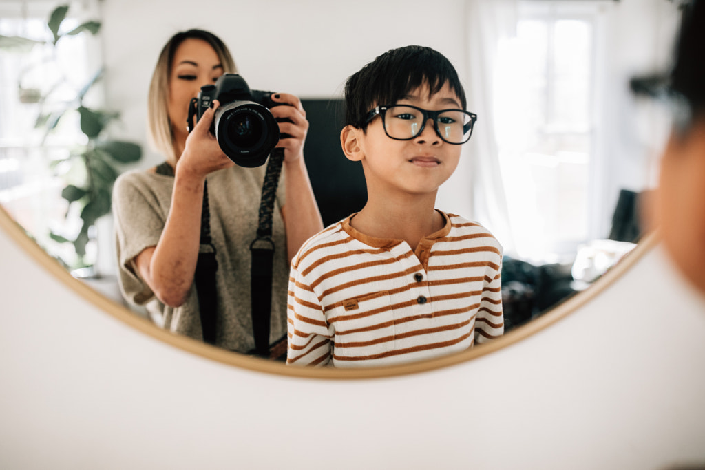 Asian mom photographer working from home by Winnie Bruce on 500px.com