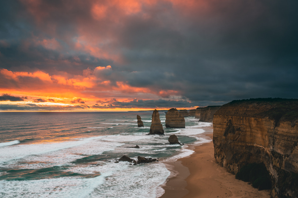 Sunset in the Twelve Apostles by Chang-Min Ok on 500px.com