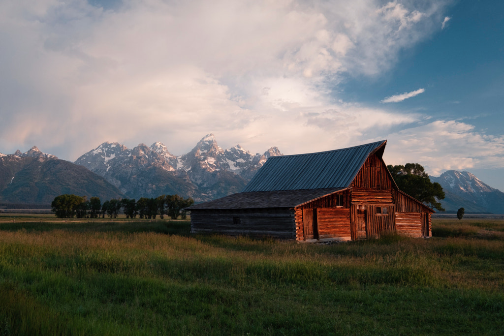 T. A. Moulton Barn by Matt Bango on 500px.com