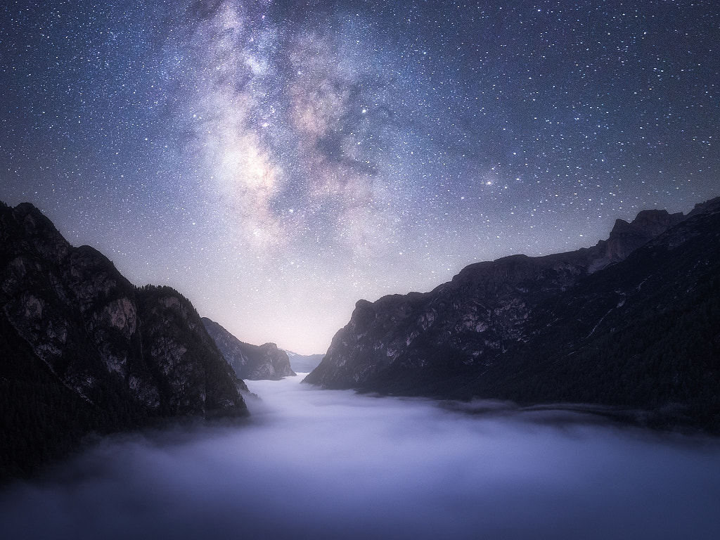 A Dreamy Night by Daniel Gastager on 500px.com