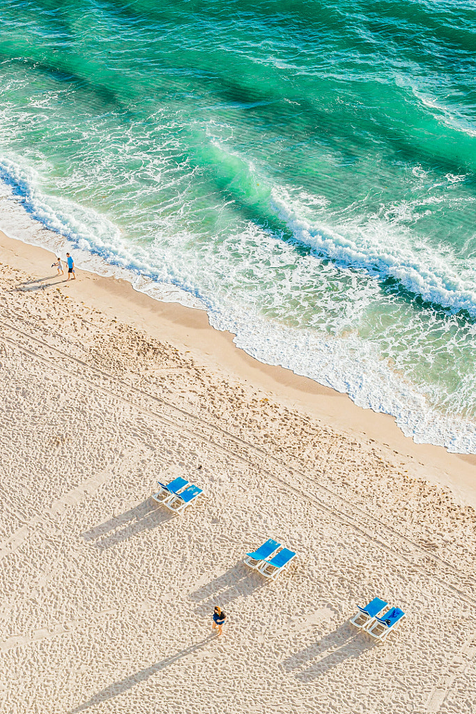 Pelican Beach by Anthony Rayburn on 500px.com