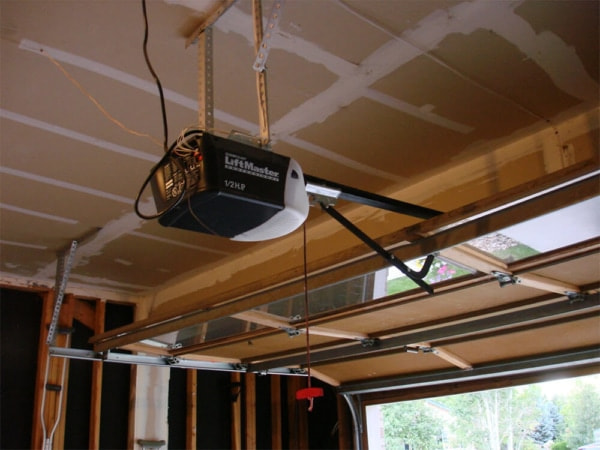 The Best Garage Door Opener Installation Services in Fullerton