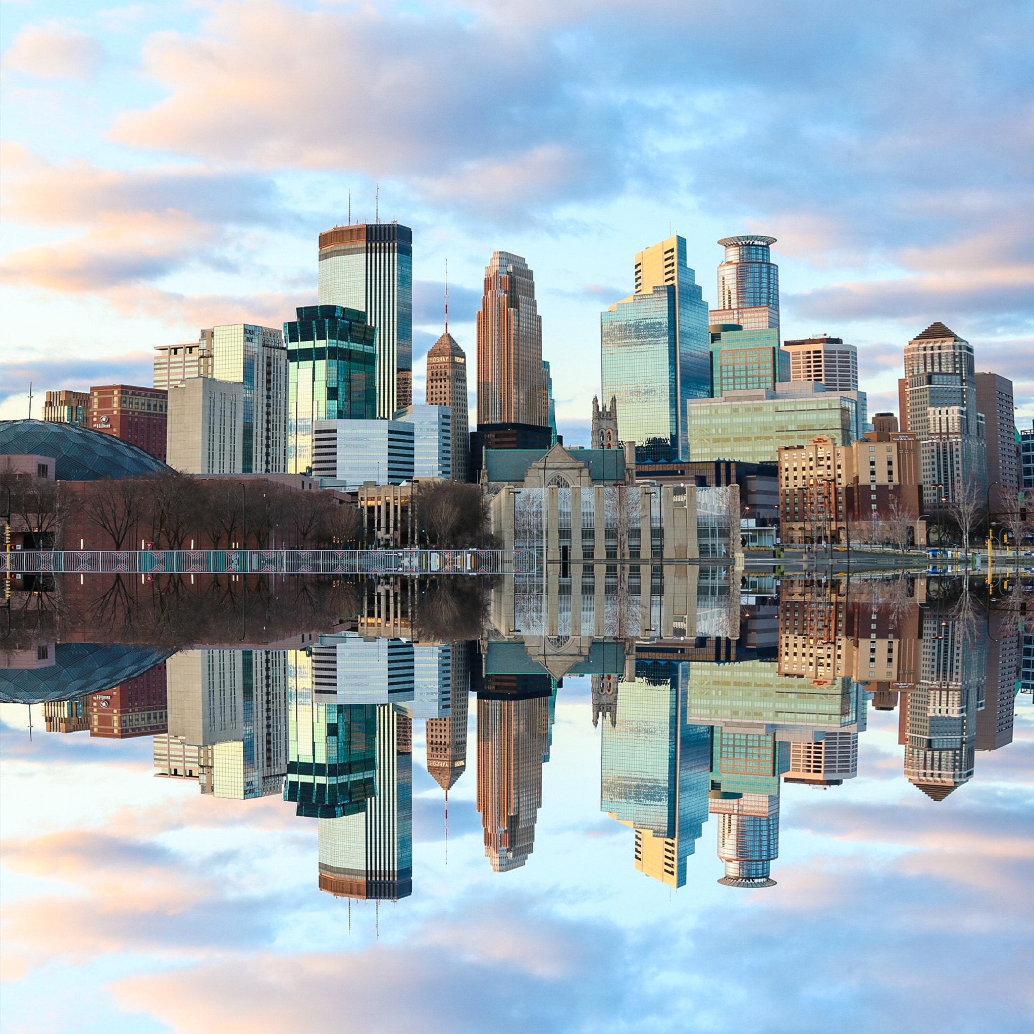 Minneapolis x Minneapolis Skyline
