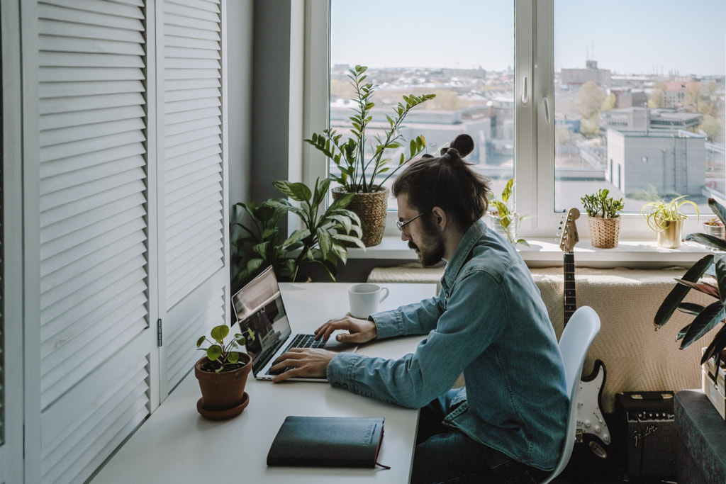 Work from home. Life online by Vadim Gringo on 500px.com