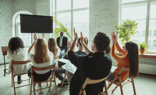 6 Rules for Becoming a Charismatic Leader