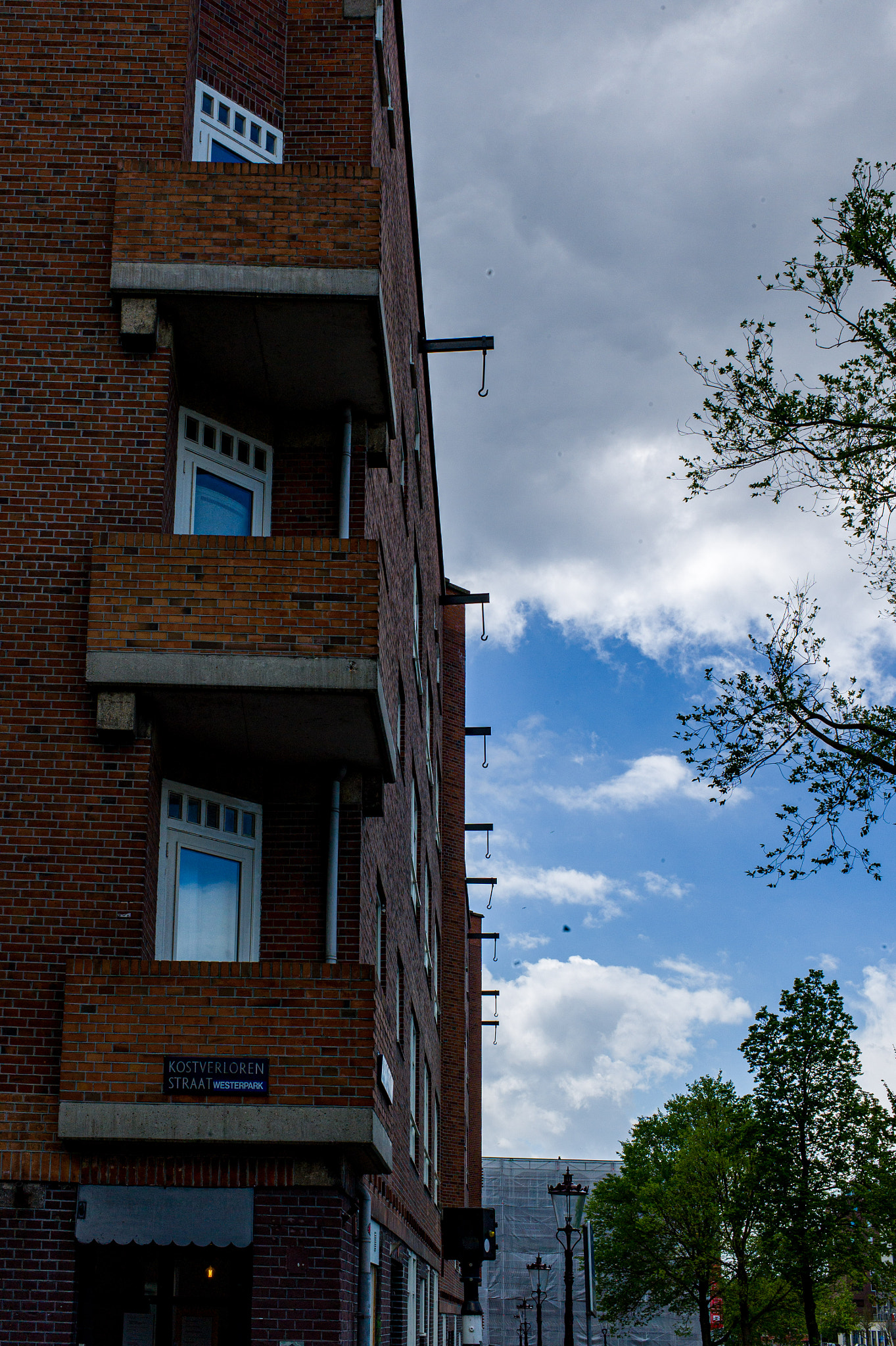 v2?sig=c454410ba7bf48f74db7fc1c8648460105785c64e540dc8778affaa7510e1276