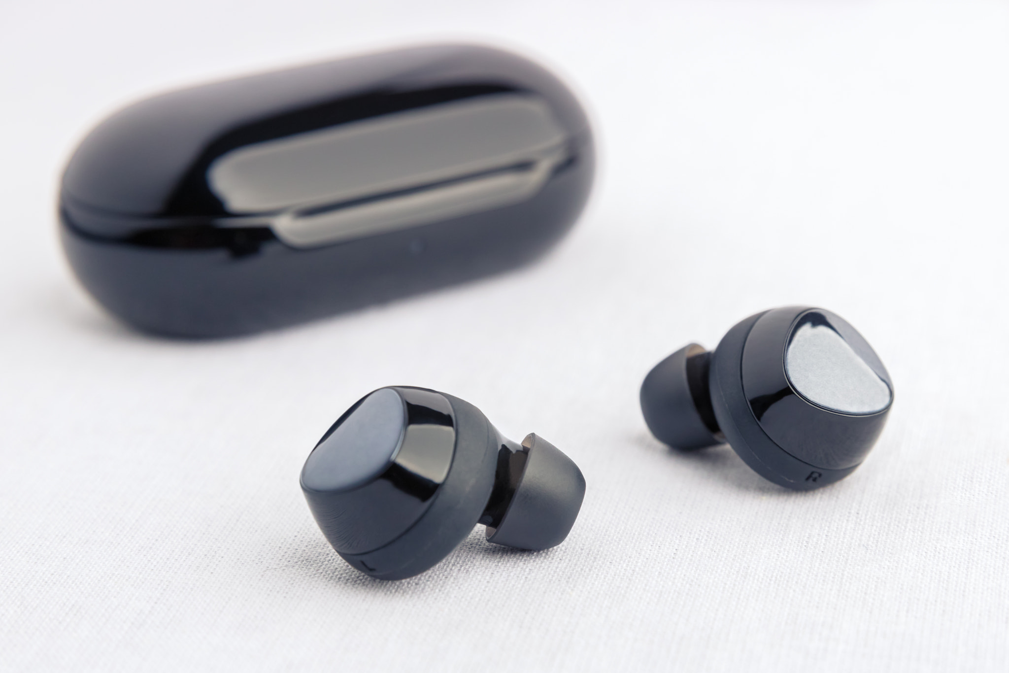 Earbud headphones side profile