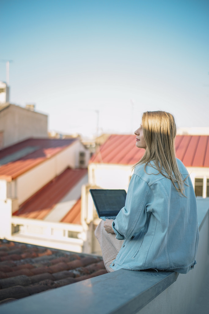 working in the roof by All Nea on 500px.com