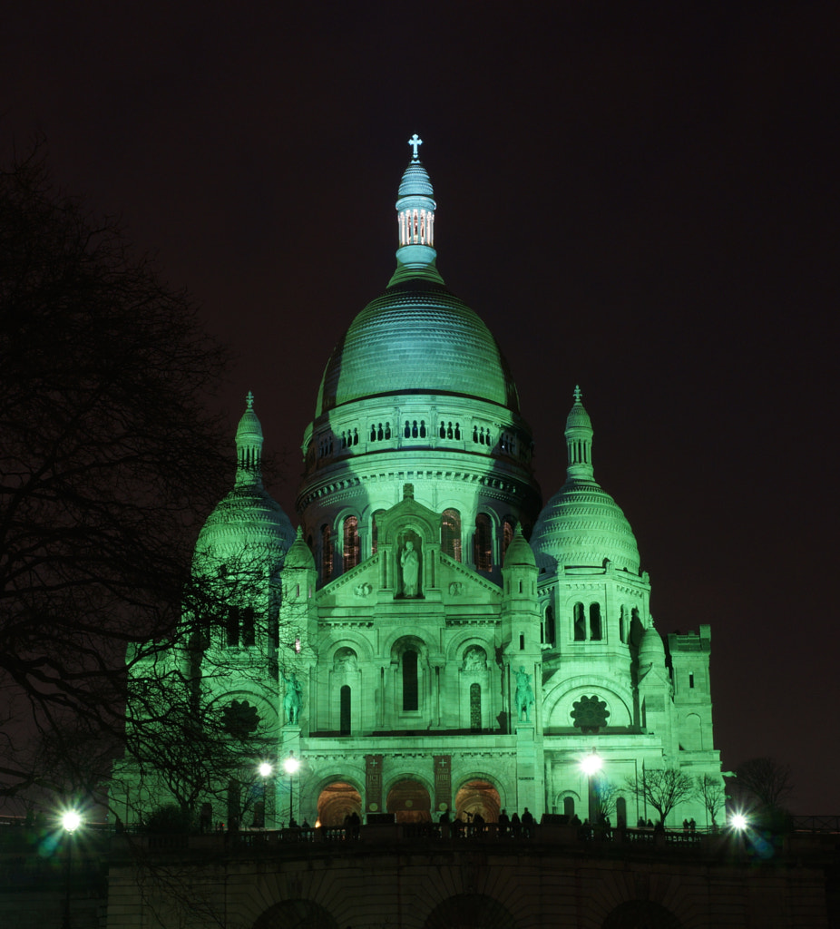 Sacre Coeur in green by nadja  on 500px.com