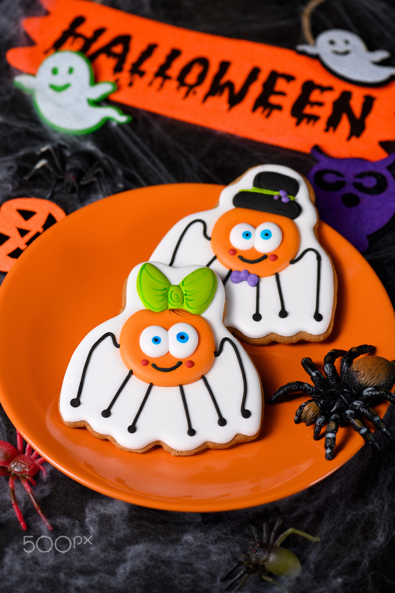 Halloween honey gingerbread cookies