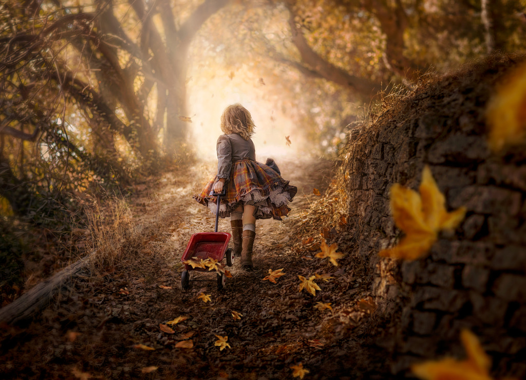 Climbing a Hill by Jessica Drossin / 500px