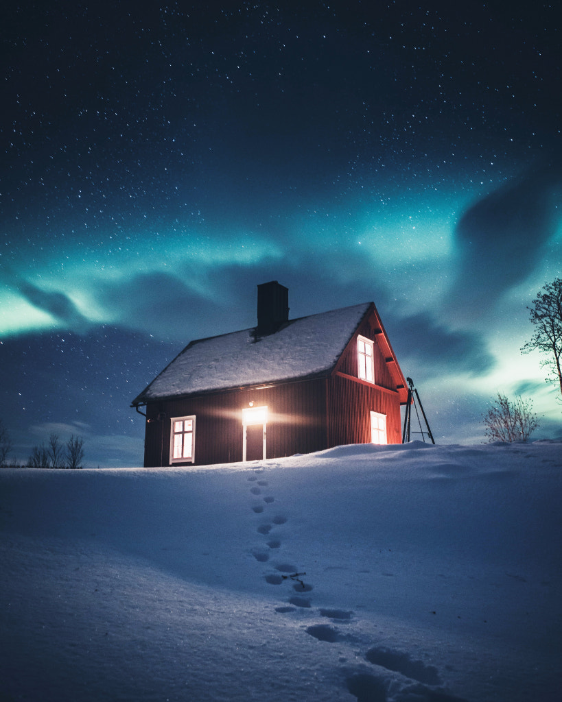 Winter hideout by Sigrid Buene on 500px.com