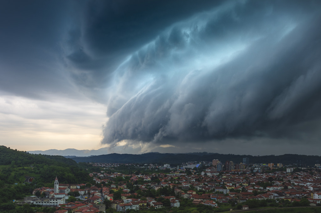 Massive Spaceship Cloud Above City by Jure Batagelj on 500px.com