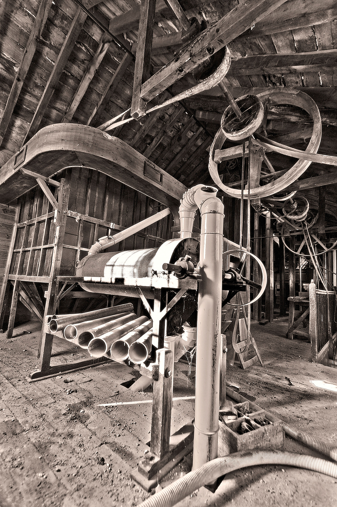 v2?sig=52de38cfe842a1172cb74e7427e30dd93