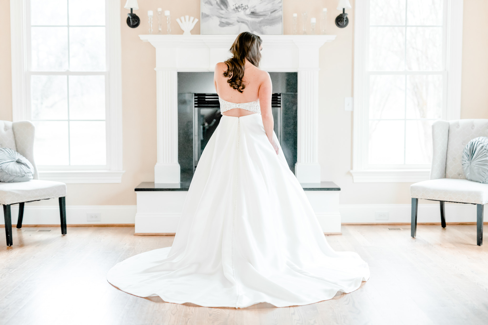 Snowy Oaks Salem Bridal