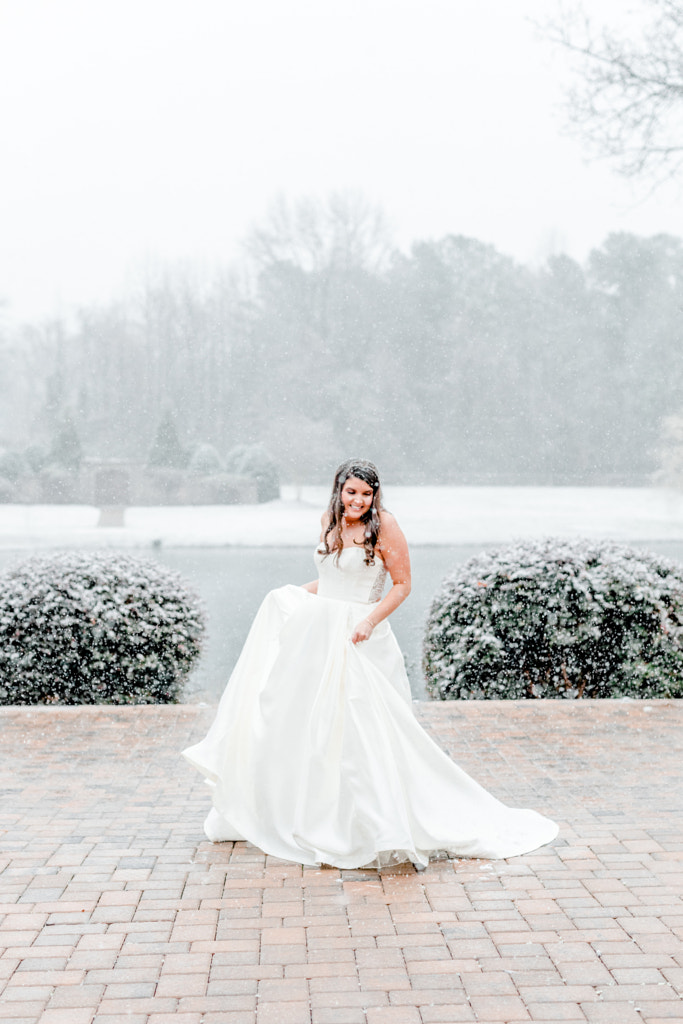 Snowy Oaks Salem Bridal