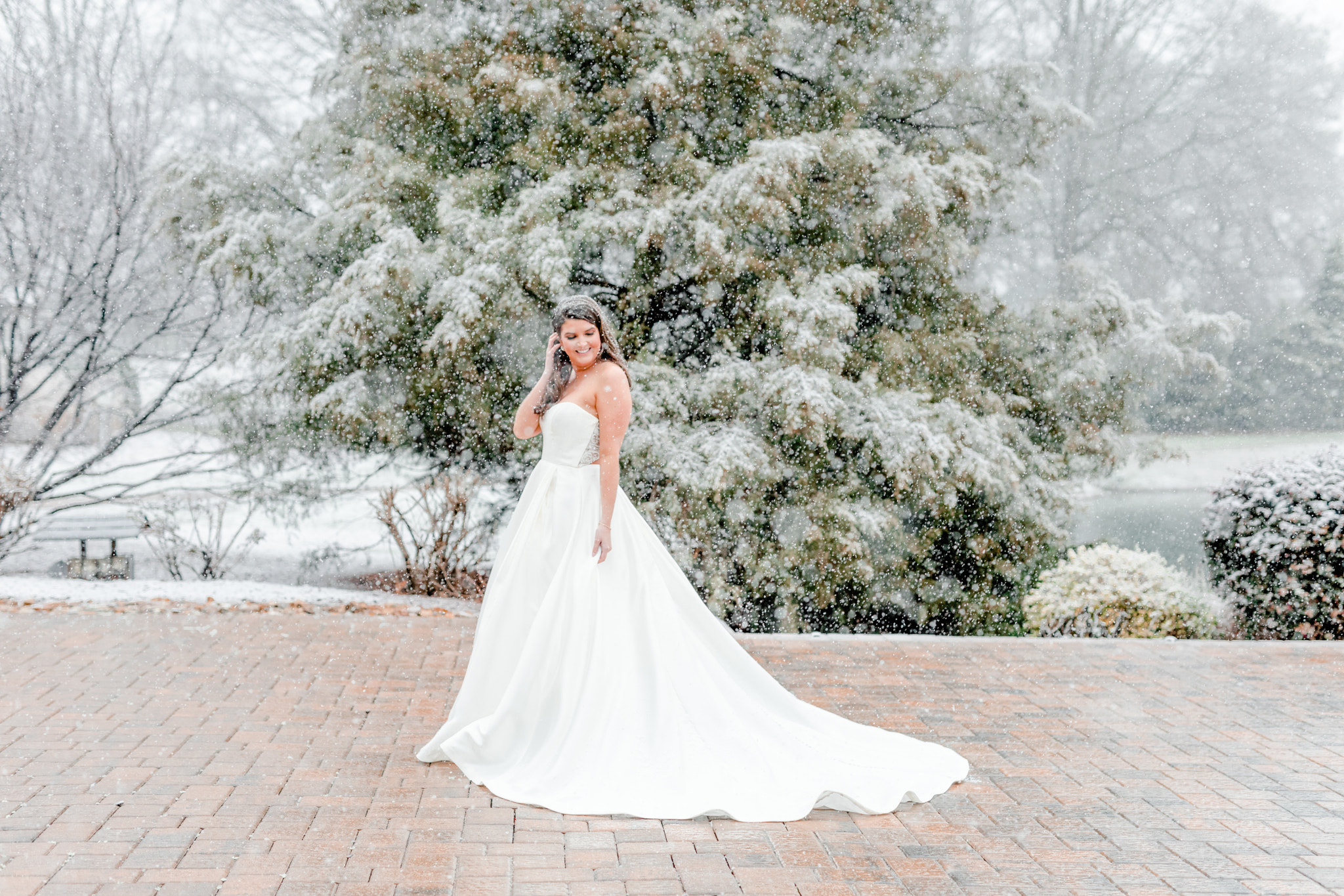 Snowy Oaks Salem Bridal