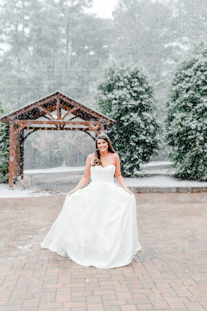 Snowy Oaks Salem Bridal