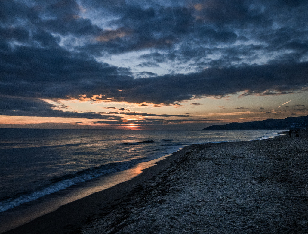 Winter Sunset on the Beach by Javier Pascual on 500px.com