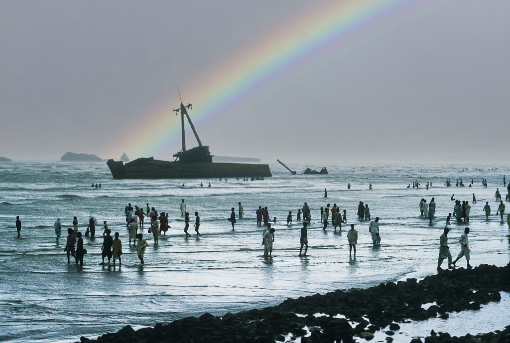 Rainbow over Clifton Beach by Olivier Schram on 500px.com