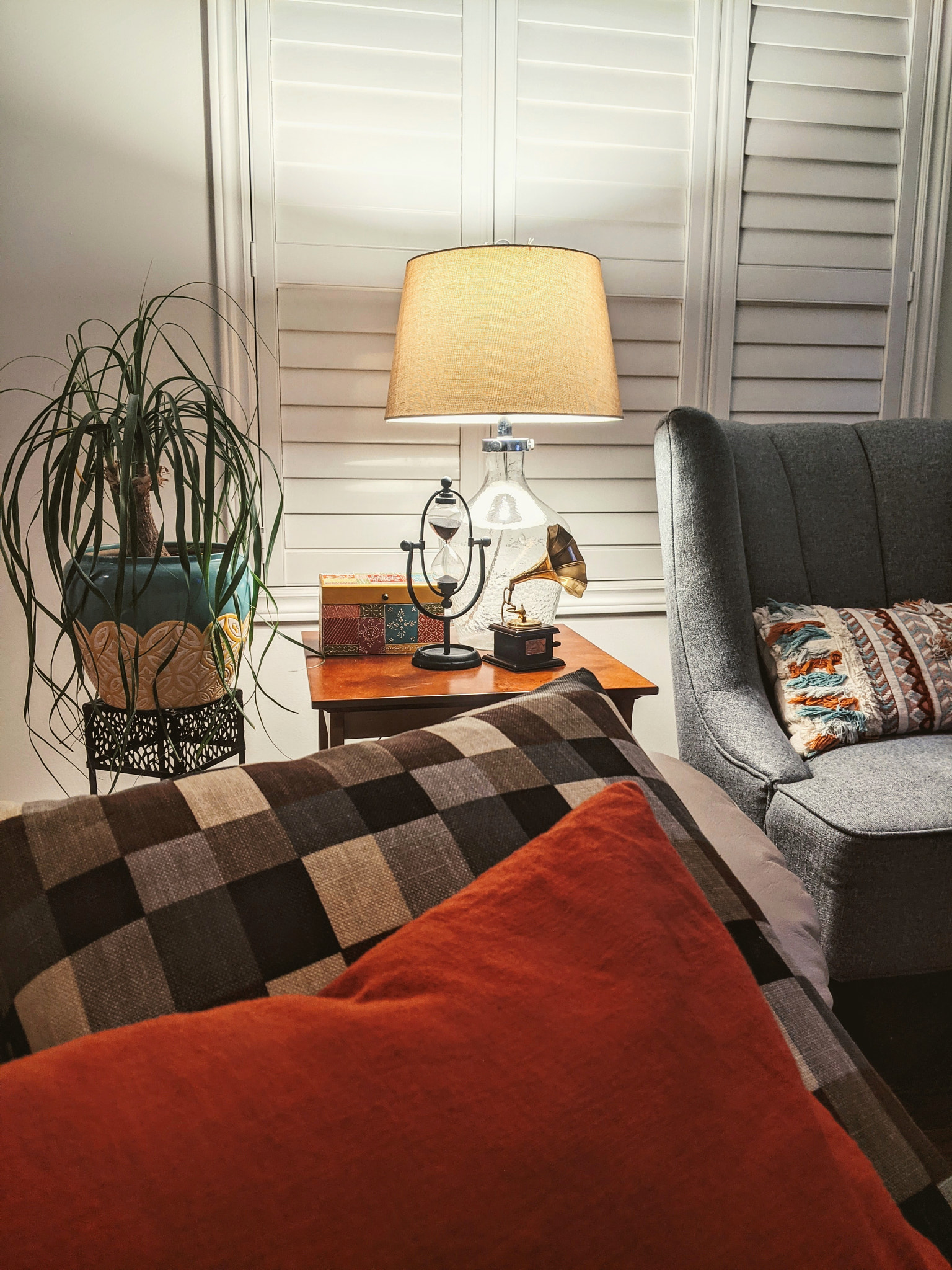 Interiors and Corners