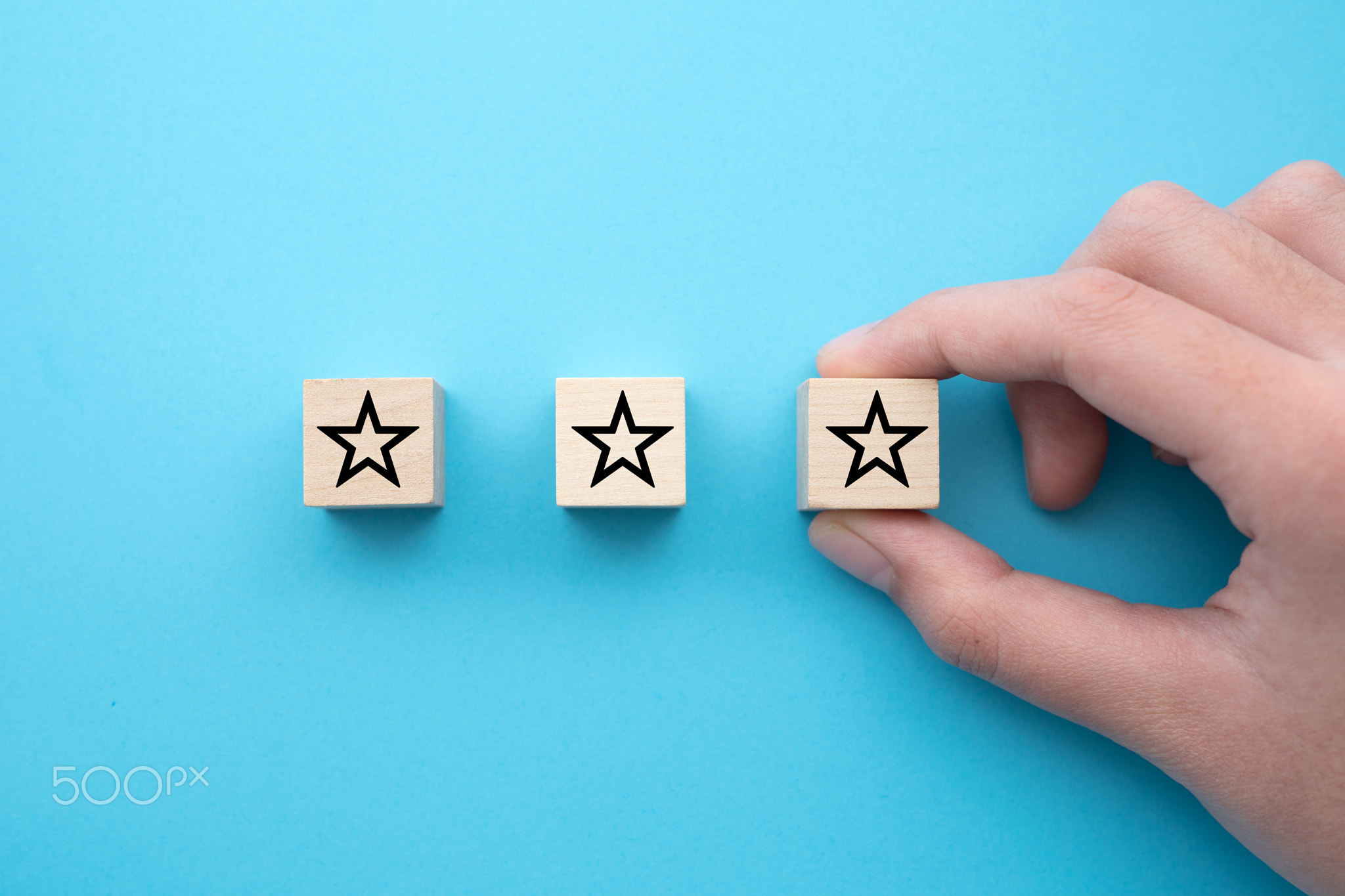 Customer satisfaction survery with three stars rating