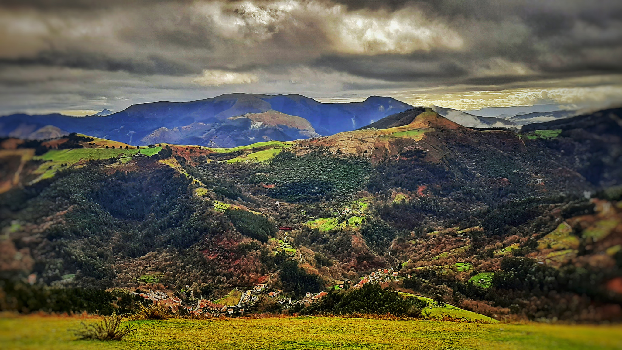 Mountains of The Basque Country. by AuroriLeguinagoikoaOcerinjauregui