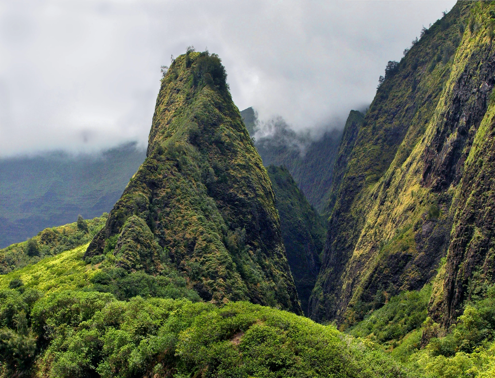 'Iao Needle, Maui, Hawaii by Eric Anderson - Photo 102822767 / 500px