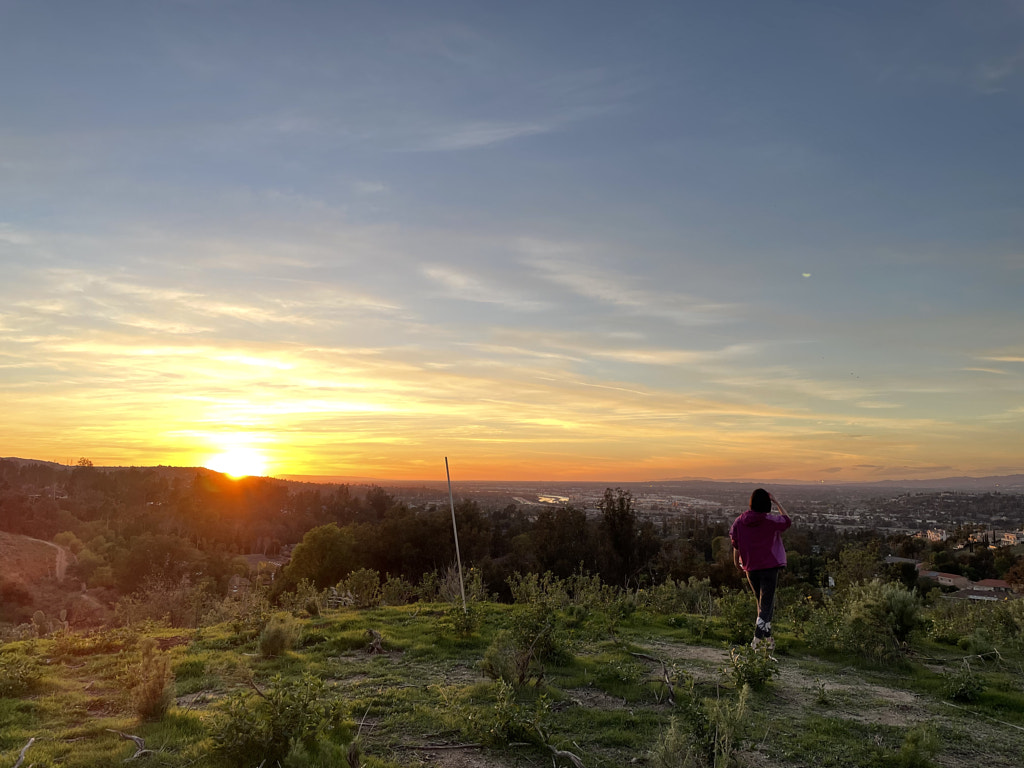 Mặt trời lặn ở Deer Canyon Park - Hướng Tây