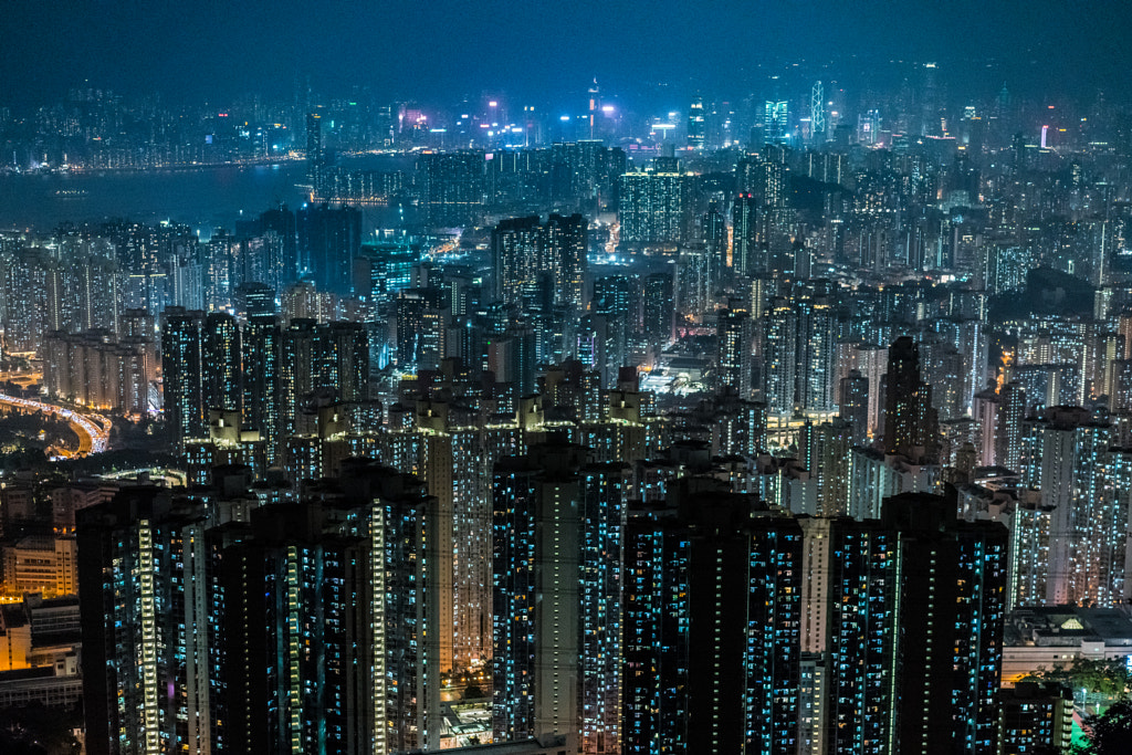 Night Hong Kong-II by waL noD on 500px.com